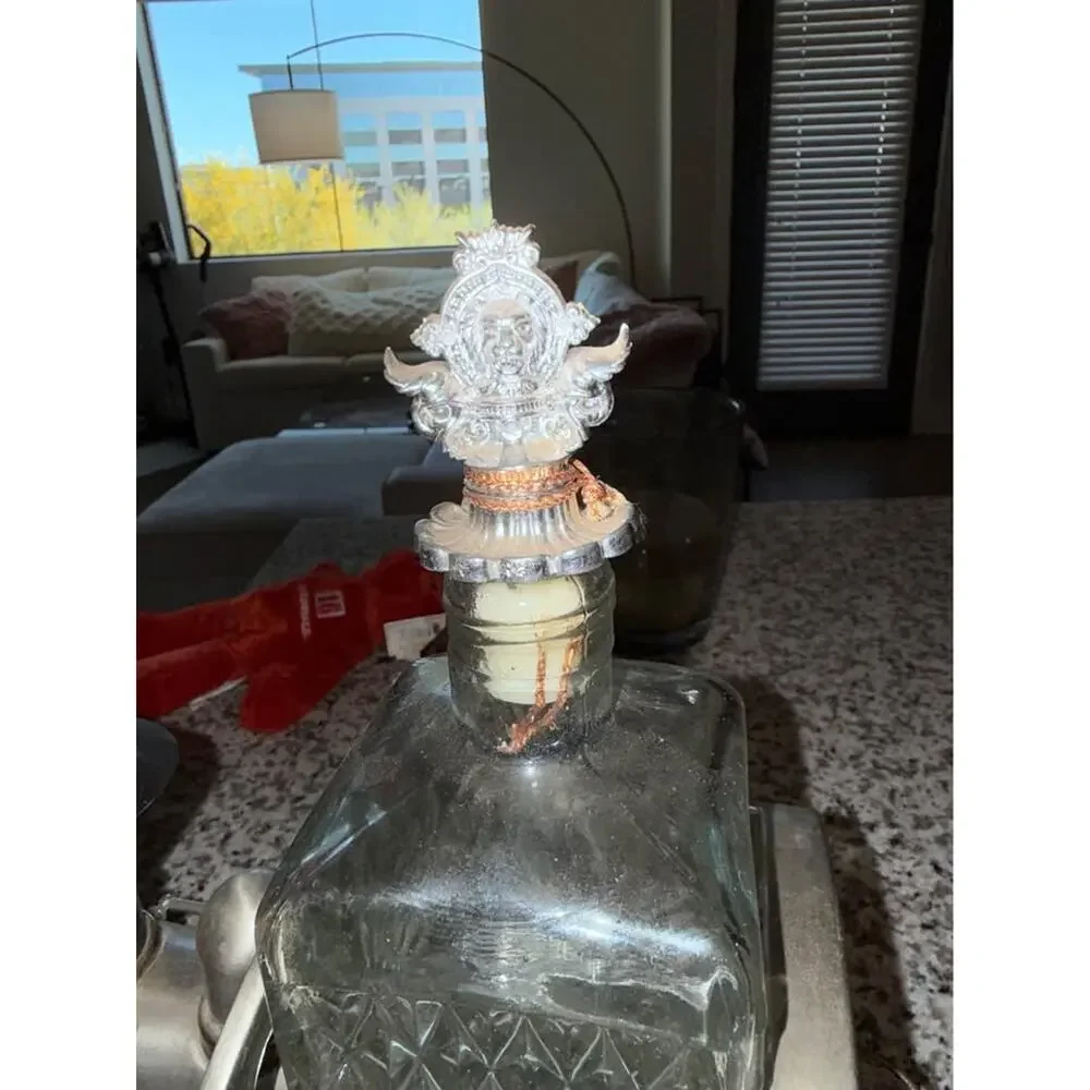 VTG TRAIN DC 328 LOCO MUSIC BOX DECANTER SHOT GLASS BAR SET PLAYS 